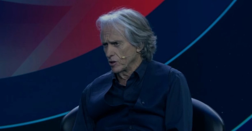 赢不了的球, 完全不同