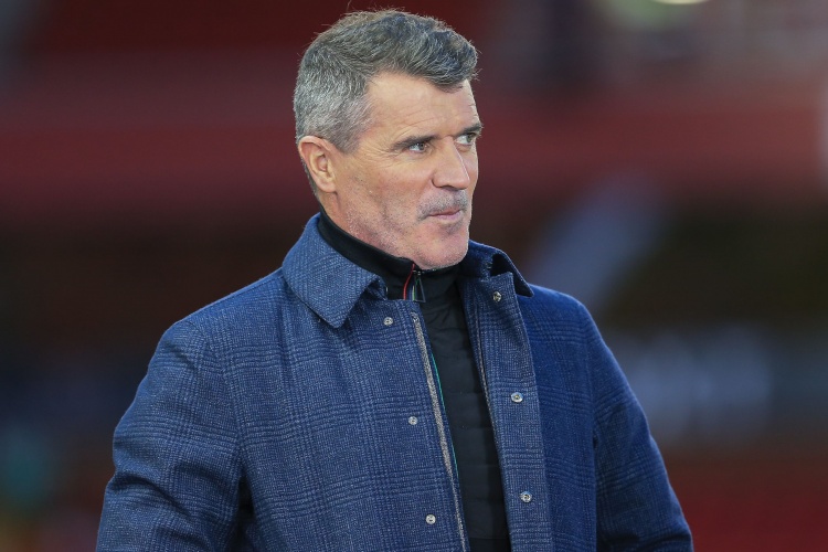 他们虽然能, 球员们似乎, 但现在两者